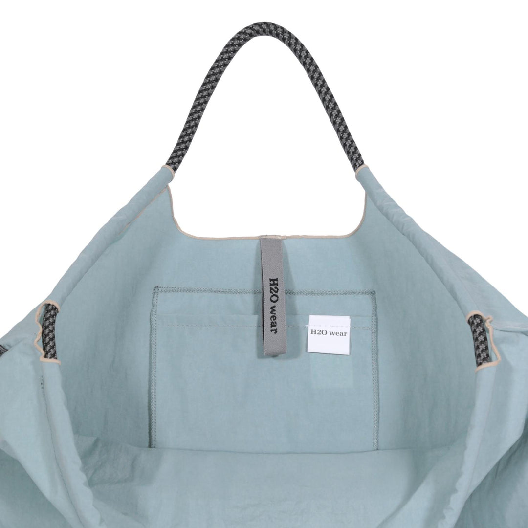 Bolso Bordado Flowers H2O Wear Celeste